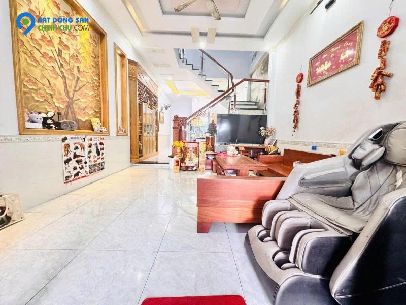 NHÀ ĐẸP TRUNG TÂM ĐÔNG HÒA – ĐƯỜNG Ô TÔ THÔNG TỨ TUNG – NHÀ ĐẸP VÀO Ở NGAY