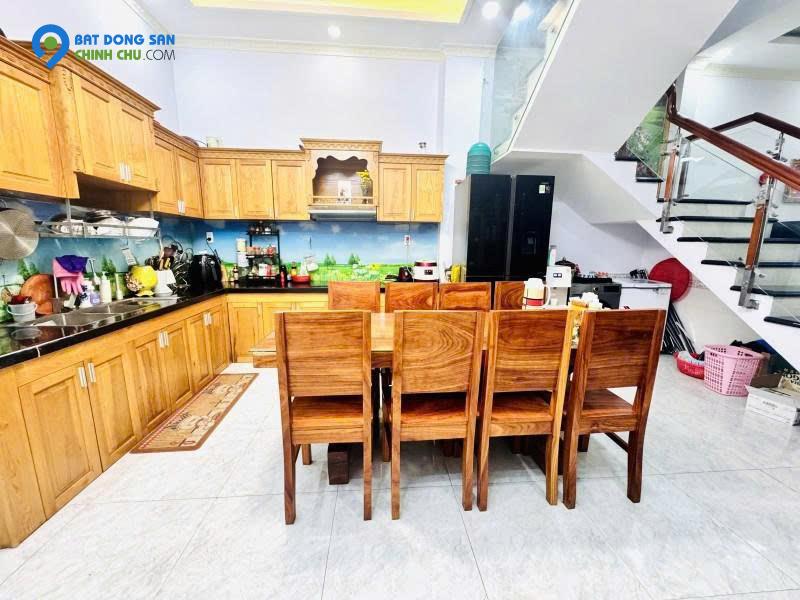 NHÀ ĐẸP TRUNG TÂM ĐÔNG HÒA – ĐƯỜNG Ô TÔ THÔNG TỨ TUNG – NHÀ ĐẸP VÀO Ở NGAY