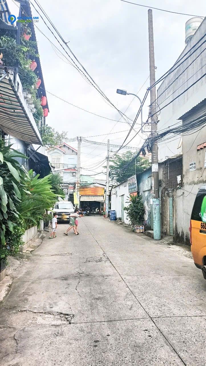 NHÀ ĐẸP – HẺM 8M NHƯ MẶT TIỀN – TRỆT LỬNG 3 PHÒNG NGỦ – CHỈ VIỆC Ở