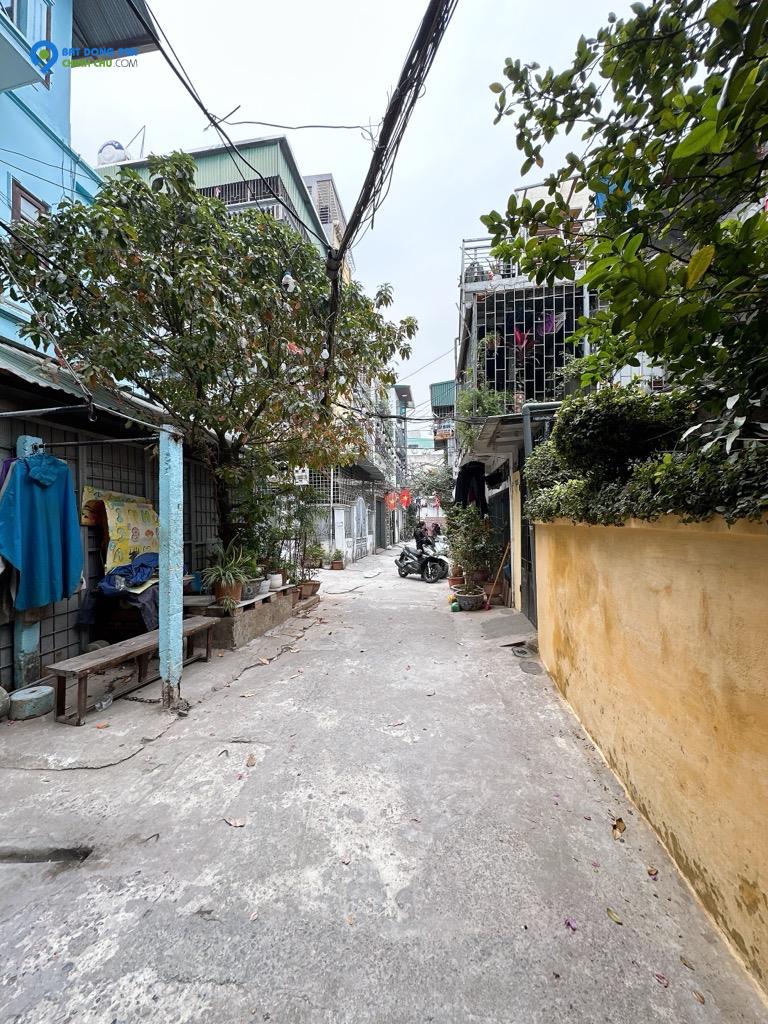 NHÀ LÔ GÓC 2 THOÁNG TRUNG TÂM ĐỐNG ĐA-AN SINH ĐỈNH-GIÁ HỢP LÝ