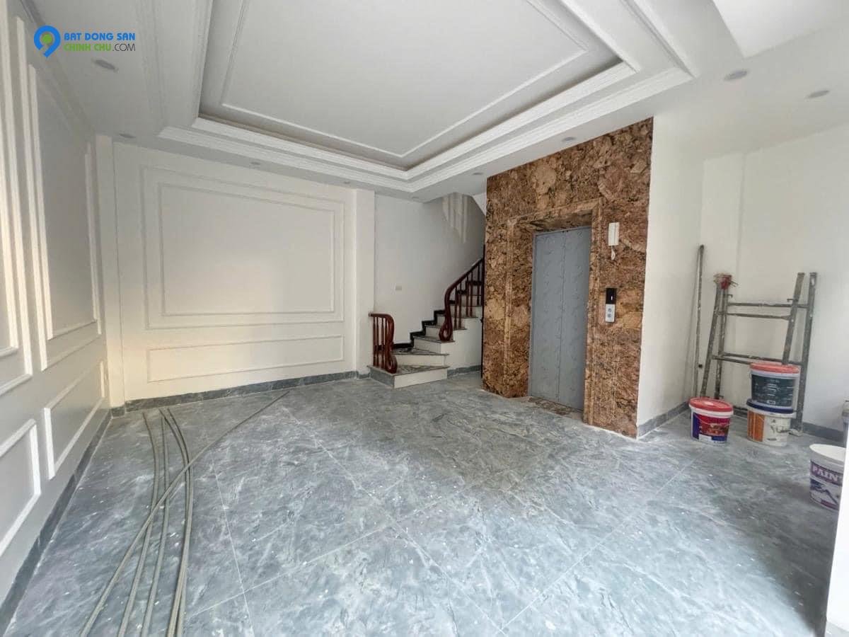 NHÀ MỚI Ở LUÔN - TRUNG TÂM THANH XUÂN - OTO ĐỖ CỔNG - 35M*6T - THANG MÁY - 8.65 TỶ