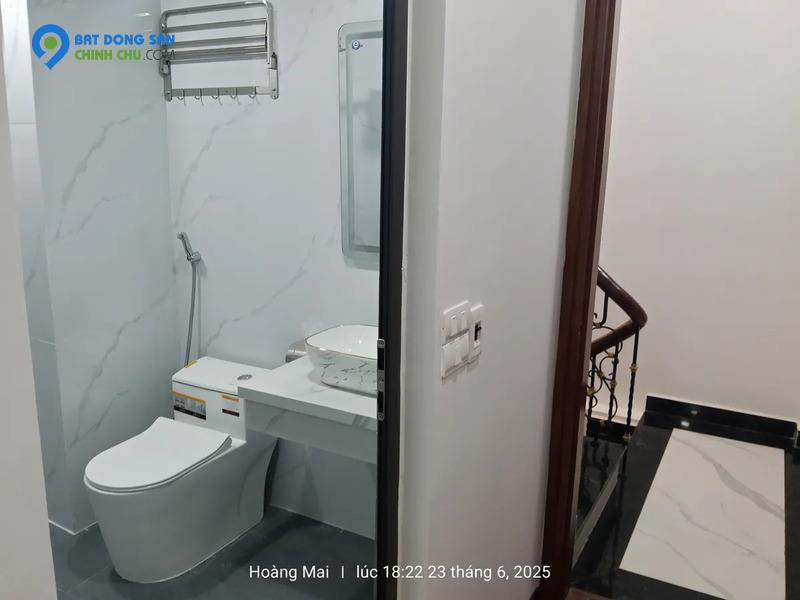 NHÀ Nguyễn Chính, Tân Mai 5 Tầng, 36m2, 7.68 Tỷ - Xem Là Mê!