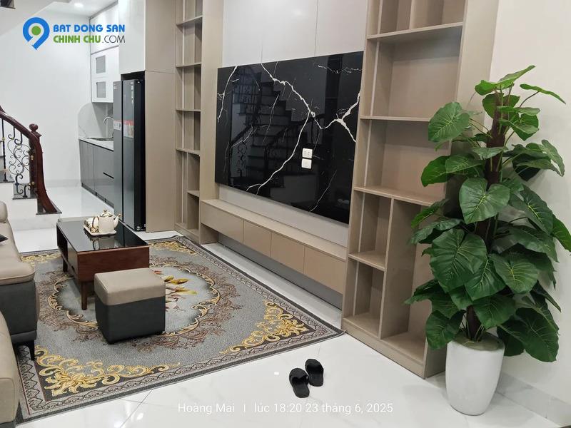 NHÀ Nguyễn Chính, Tân Mai 5 Tầng, 36m2, 7.68 Tỷ - Xem Là Mê!