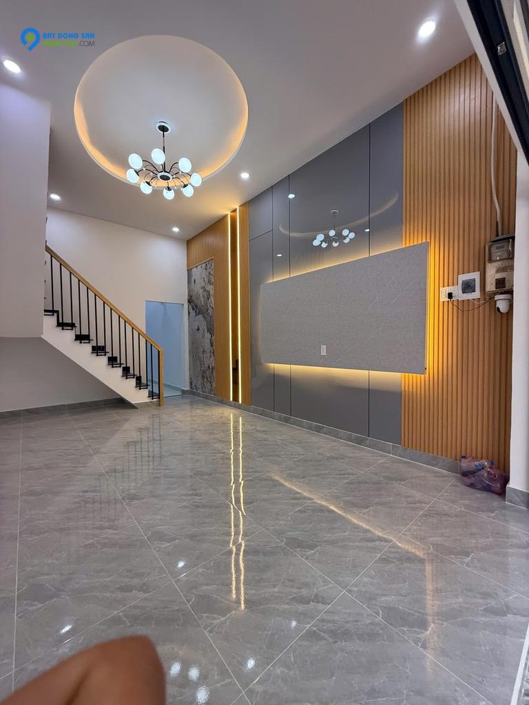 NHÀ XINH XE HƠI NGỦ TRONG NHÀ – GIÁ CHỈ NHỈNH 3 TỶ – TÂN CHÁNH HIỆP, QUẬN 12