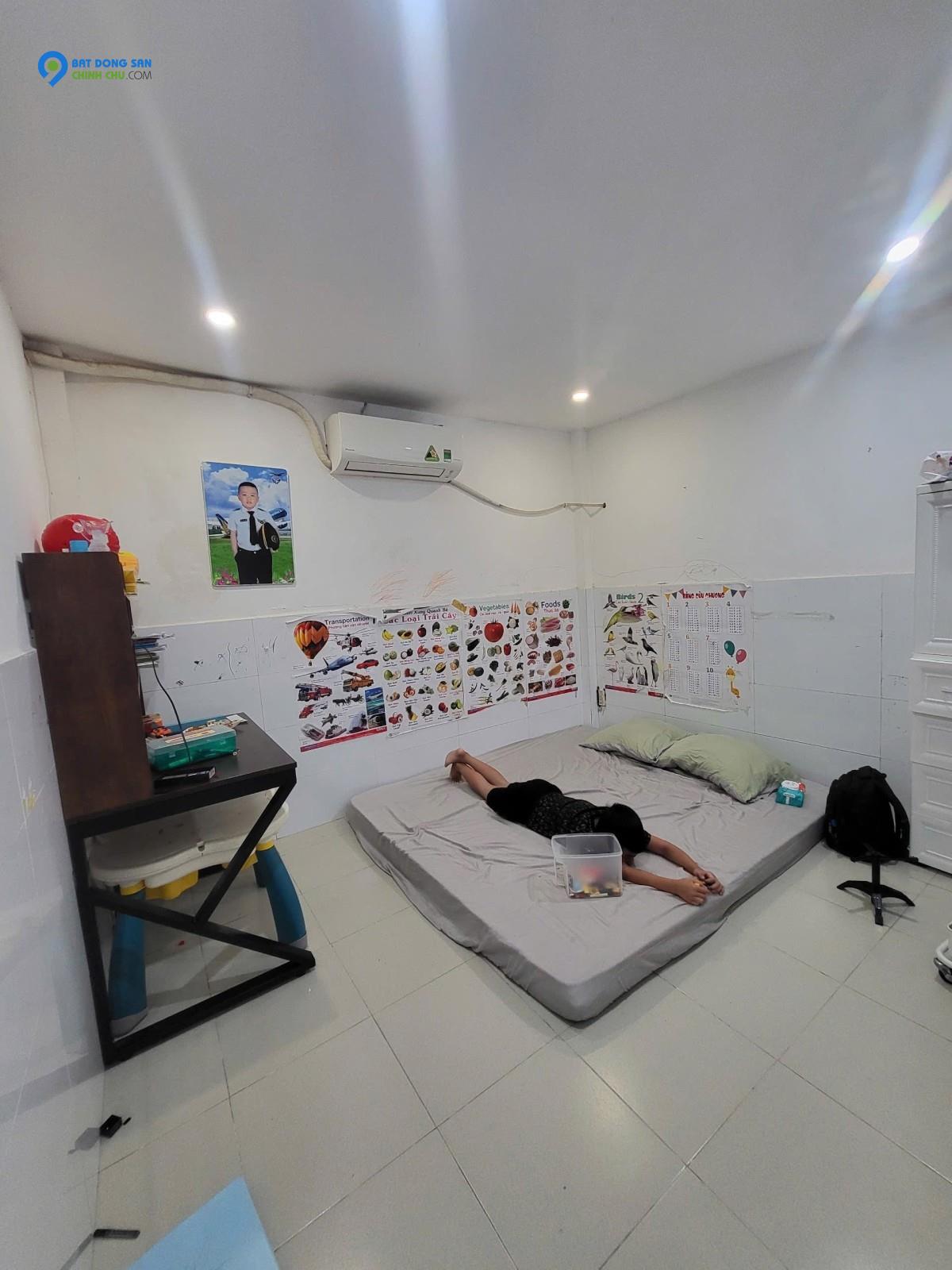 Nhà 2 tầng Hiệp Bình Chánh Thủ Đức, ngang 5m, giá 4.35 tỷ còn thương lượng