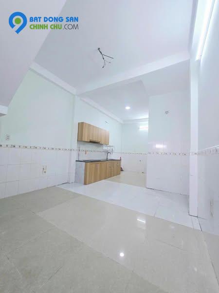 Nhà 3 Tầng Btct - 60m2 - Đường 6m Thông - Sát MT Đường Nguyễn Duy Trinh, Quận 9  -chỉ 4.55 TỶ