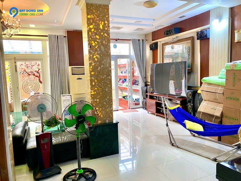 Nhà 3 Tầng Hẻm Xe Hơi, Phan Văn Trị,  Gò Vấp – Giá 17.5 Tỷ