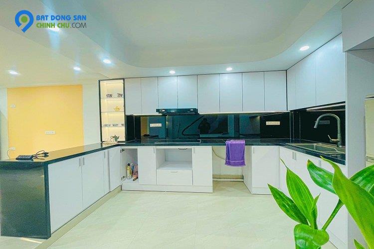 Nhà 6T đẹp full nội thất ở ngay 39m2 6.6 tỷ, đường Láng, Đống Đa. Ngõ thông phố Láng Hạ