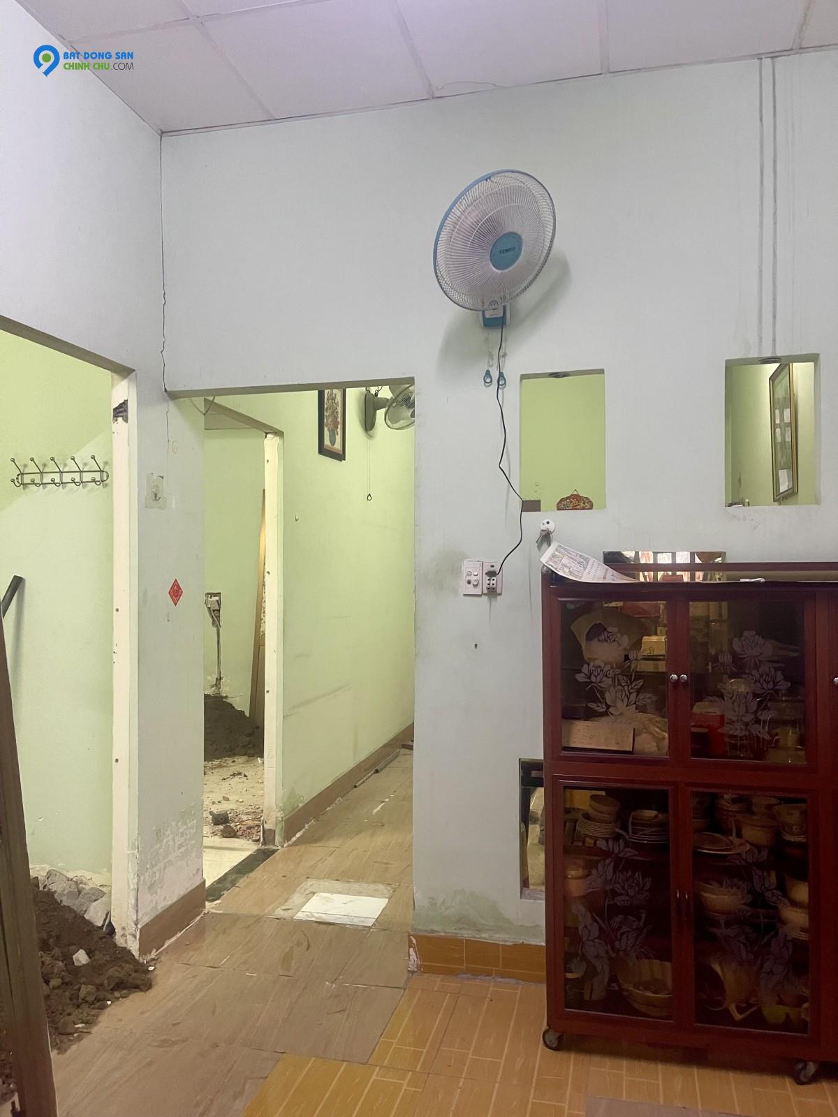 Nhà Cấp 4 Kiên Cố – Hẻm Xe Hơi, Nguyễn Duy Trinh - Phường Phú Hữu – Sổ Đẹp – Giá Cực Tốt
