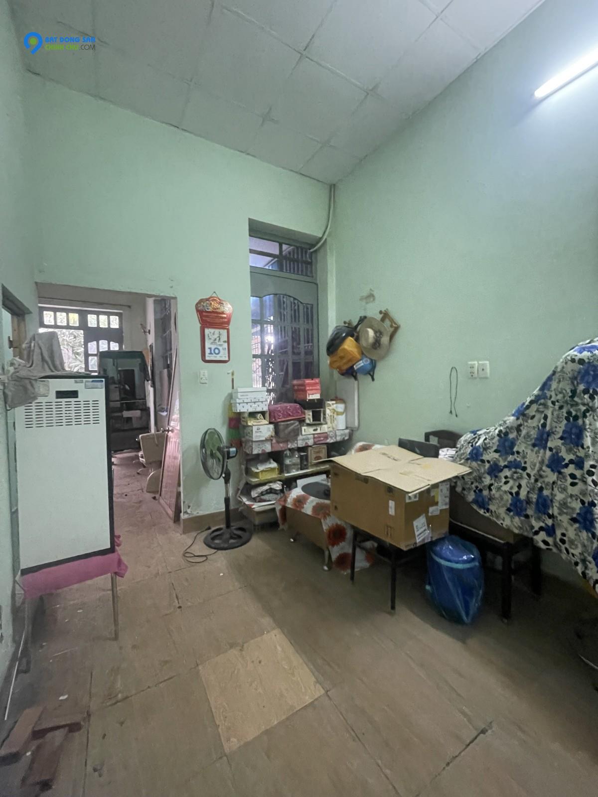 Nhà Cấp 4 Kiên Cố – Hẻm Xe Hơi, Nguyễn Duy Trinh - Phường Phú Hữu – Sổ Đẹp – Giá Cực Tốt