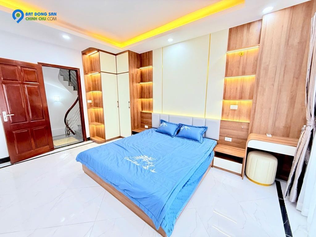 Nhà Cổ Nhuế, dân xây 5 tầng, lô góc, 7 chỗ ngủ trong nhà chỉ 6,9 tỷ