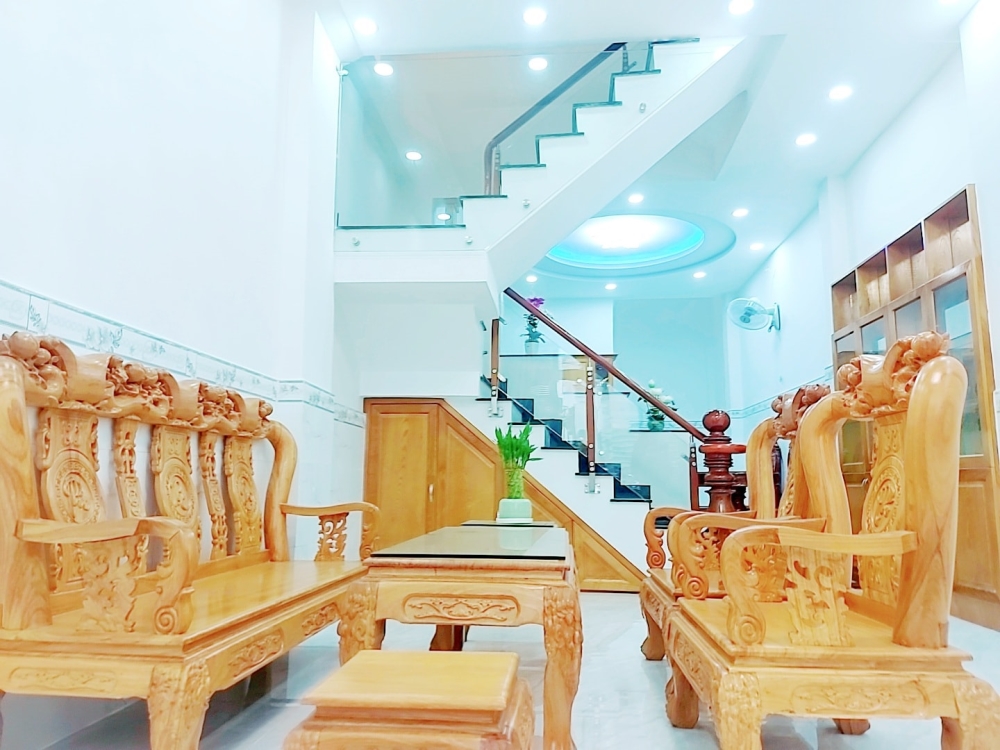 Nhà Đẹp 4 tầng Quận Tân Bình,248M2,Hẻm Ôtô 5m VàoNhà,tặng Full Nội Thất,Ngang 4m,Nhỉnh8 tỷ.