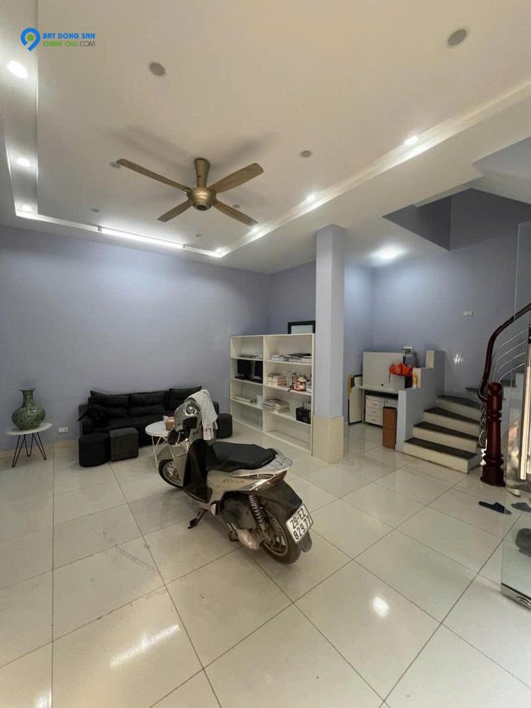 Nhà Phú Đô, lô góc, dân xây 40m2, 5 tầng chỉ 7 tỷ