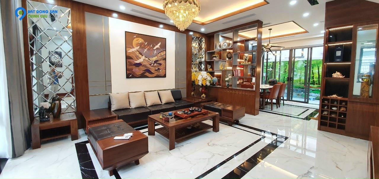 Nhà Trần Quang Diệu, Đống Đa, Phân Lô, Thang Máy, Kinh doanh, 65m2, MT: 6m. Giá 18,8 tỷ