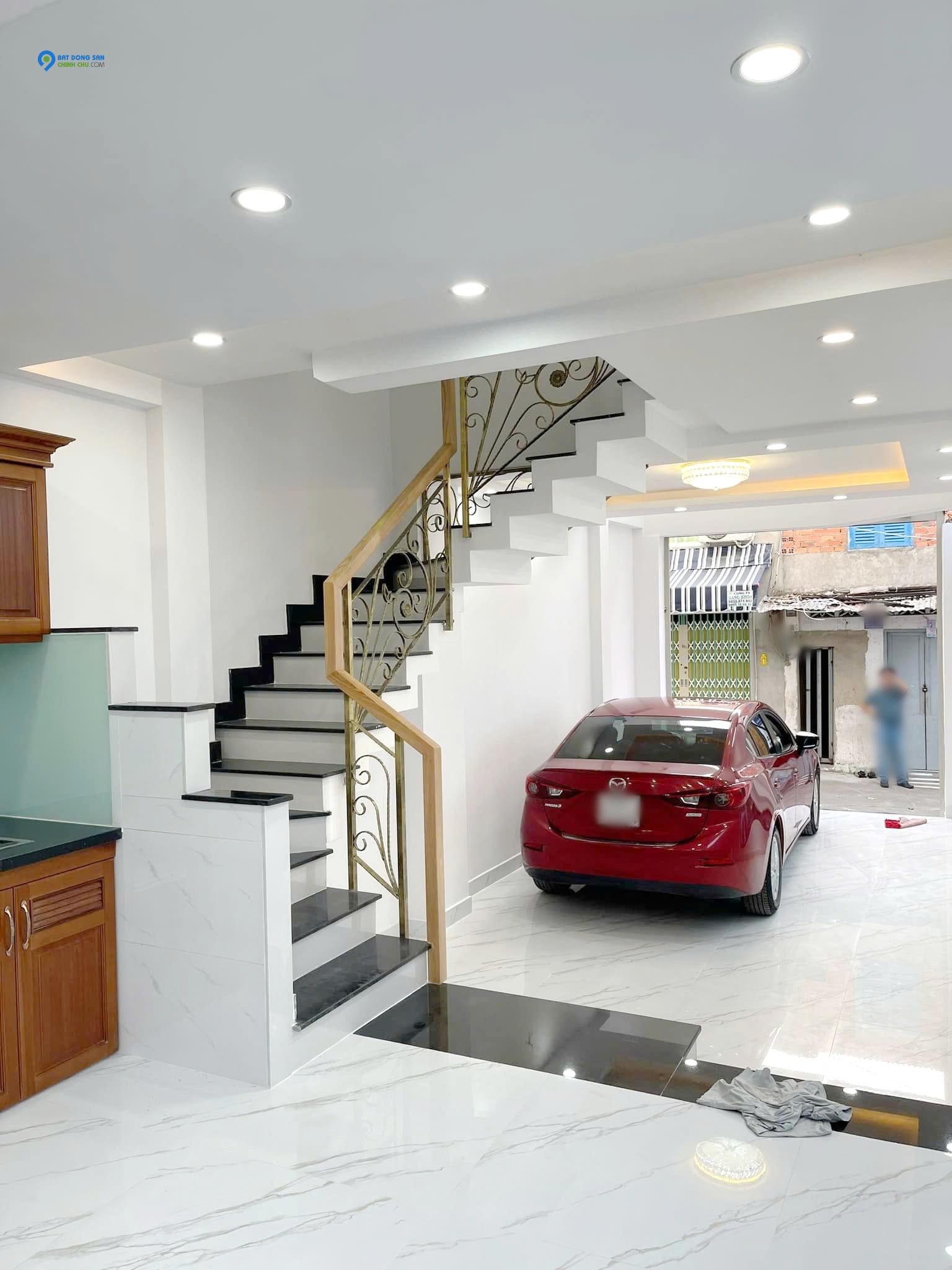 Nhà đường nội bộ 6m Bông Sao P5Q8 oto trong nhà