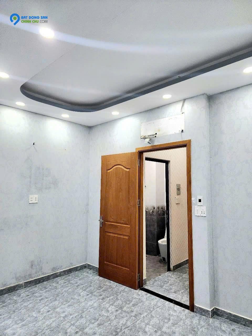 Nhà góc 4 tầng hẻm 312 Âu Dương Lân P3 Q8