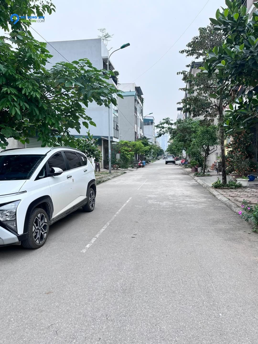 Nhà mặt phố Yên Sở, Hoàng Mai, Ô tô tránh thông các ngả, kinh doanh gì cũng thắng, 100m2, 13.5 Tỷ