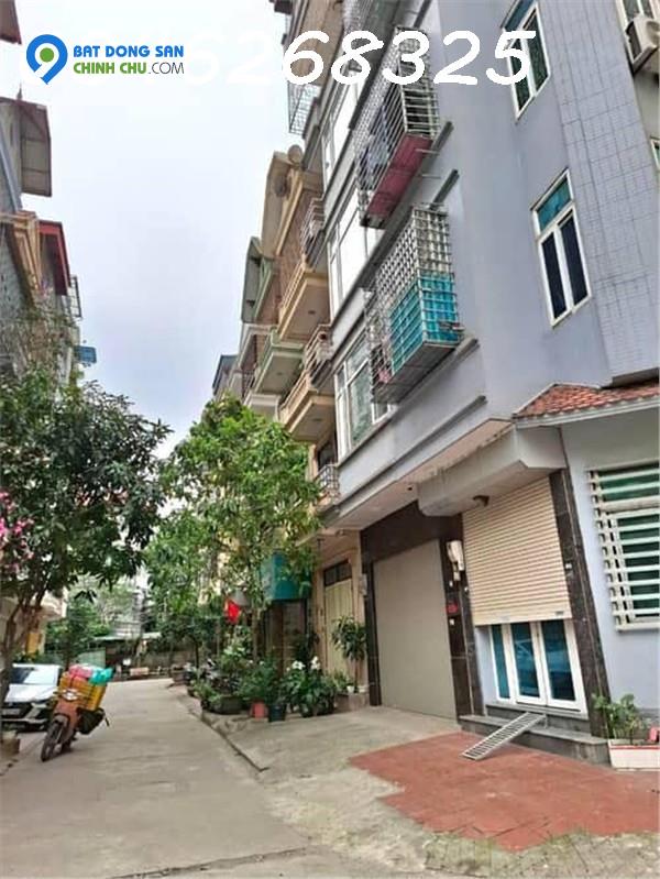 PHÂN LÔ - Ô TÔ TRÁNH - Ở SƯỚNG - VỈA HÈ - NHÀ ĐẸP KINH DOANH - CÁCH HỒ LINH ĐÀM CHỈ 30M