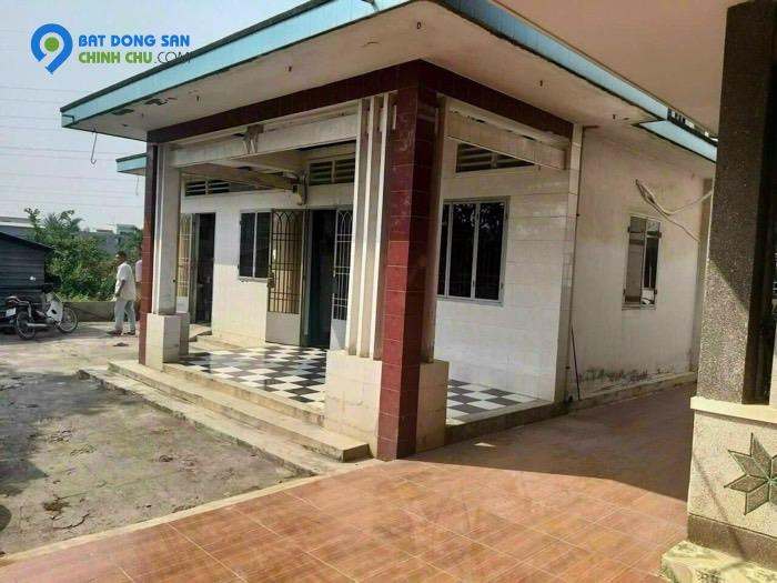 Quận 12  - Nhà cổ và 2222 m² đất gần ngã tư Vườn Lài - 56 tỷ