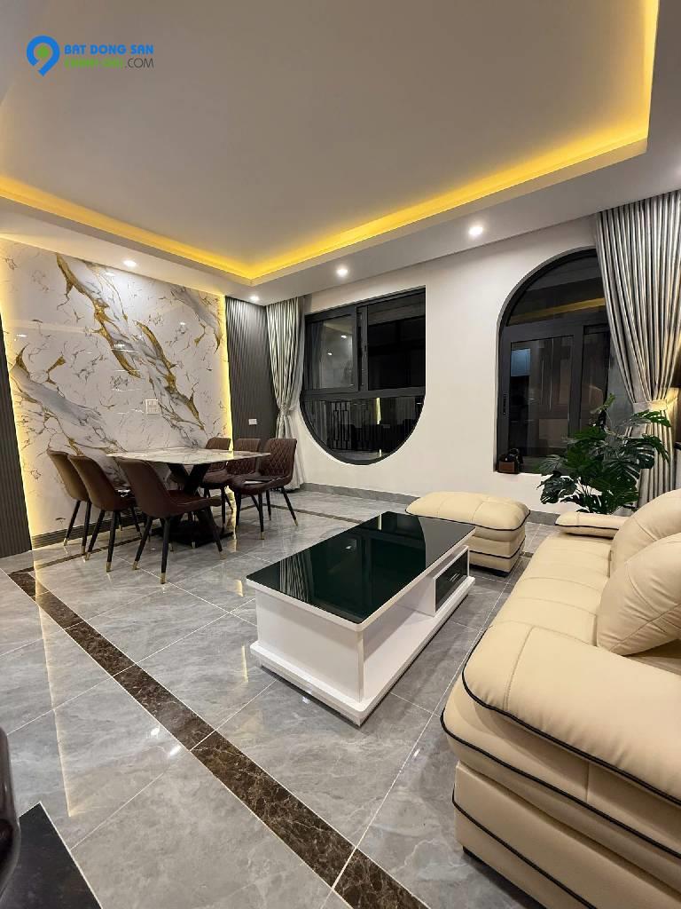 SIÊU PHẨM MỚI KÍNH KONG - FULL NỘI THẤT- NGÕ 3M BA GÁC ĐUA - VÀI BƯỚC RA PHỐ _ 5TẦNG – 30,5M2 – 8,35 TỶ