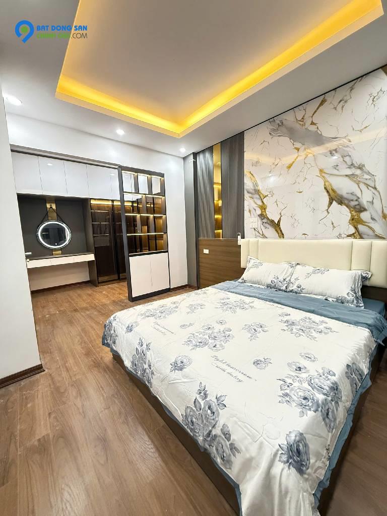SIÊU PHẨM MỚI KÍNH KONG - FULL NỘI THẤT- NGÕ 3M BA GÁC ĐUA - VÀI BƯỚC RA PHỐ _ 5TẦNG – 30,5M2 – 8,35 TỶ