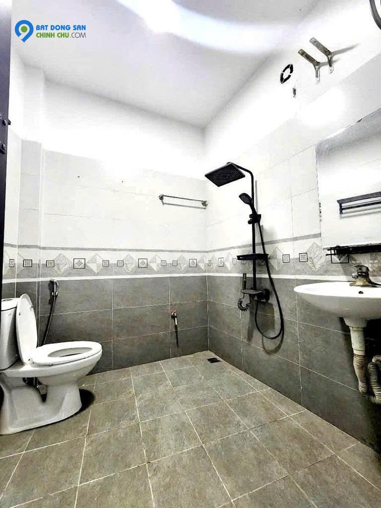 Siêu hiếm Nhà đẹp 75m ra Phố Bạch Mai 23m *4T giá chỉ nhỉnh 3 tỷ Sổ đỏ cất két