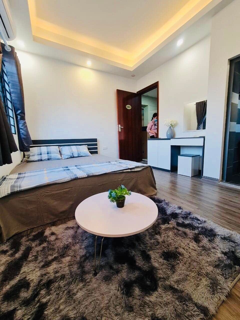 Siêu phẩm Mễ Trì 80m2 x 9 tầng nhỉnh 15 tỷ - 15 phòng full đồ Doanh thu 60tr/ tháng - Ôtô đỗ tránh nhau.