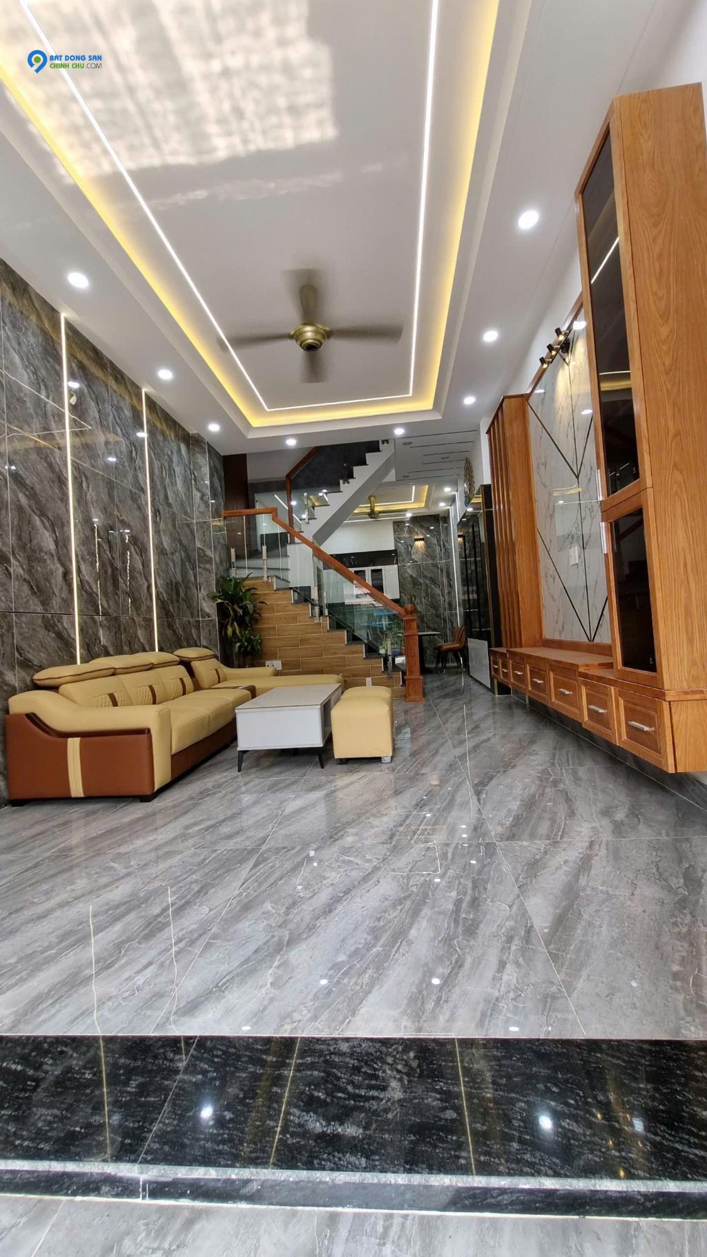 TÒA NHÀ 5 TẦNG ĐẸP LUNG LINH - MẶT TIỀN KINH DOANH NGAY CHỢ GÒ XOÀI - TKTQ - MÃ LÒ - 60M2 CHỈ 6.9 TỶ THƯƠNG LƯỢNG