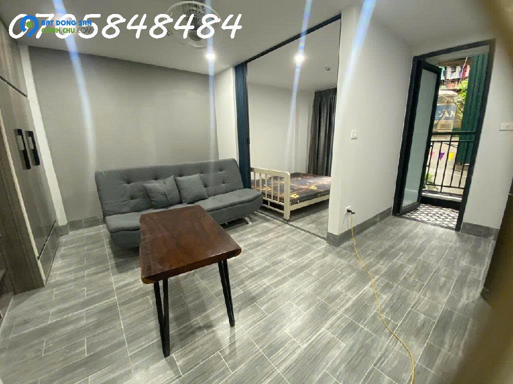 Tòa căn hộ dòng tiền ,thông ngõ 93 Hoàng Văn Thái 7 tầng 81m², mặt tiền 9m, giá chào 20 tỷ ( có thương lượng)