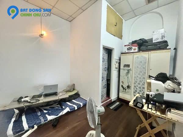 XE HƠI 7 ĐẬU CỬA, XE 4 VÀO NHÀ - PHÚ NHUẬN