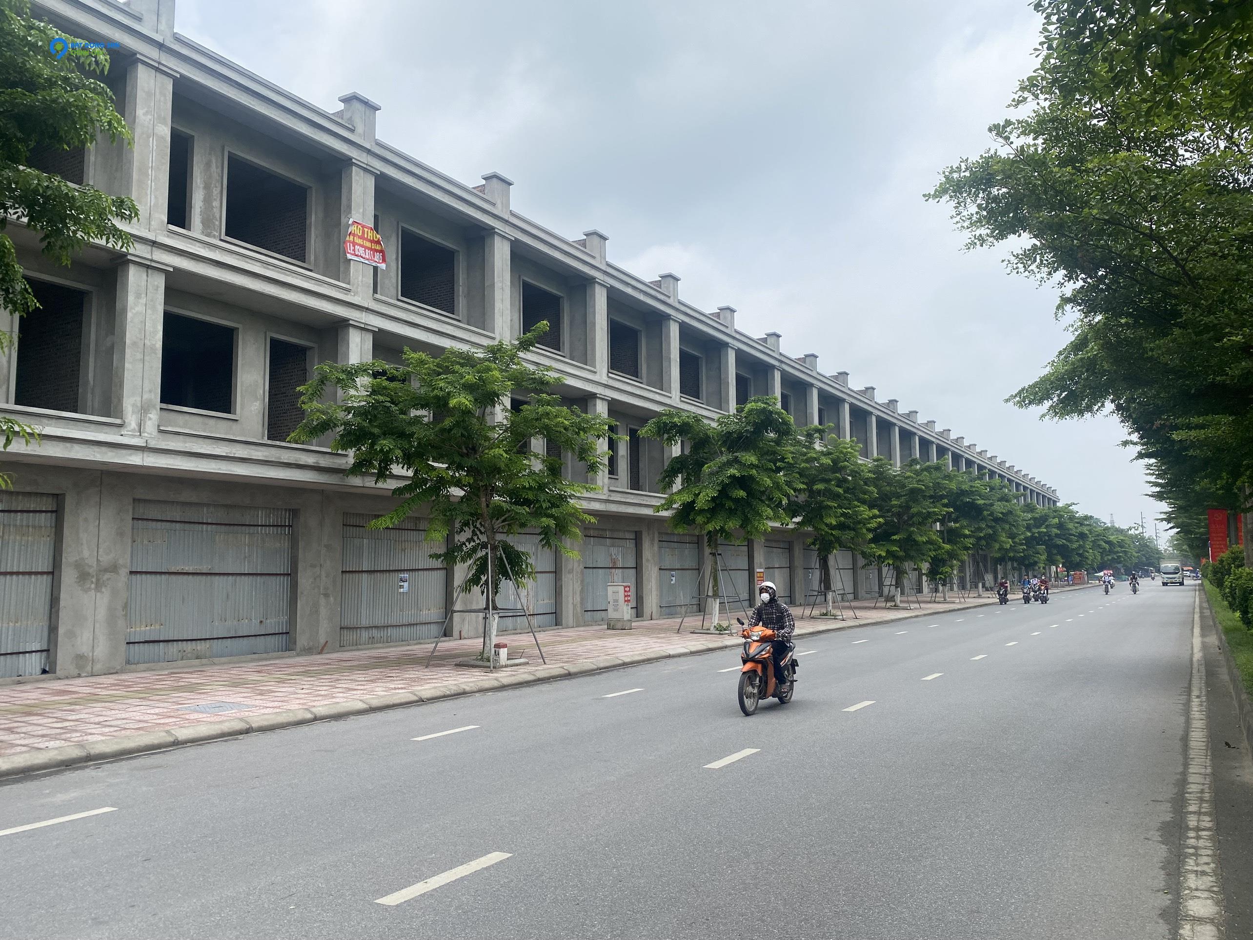 chính chủ bán shophouse làn 1 mặt đường nguyễn văn cừ phù khê -từ sơn