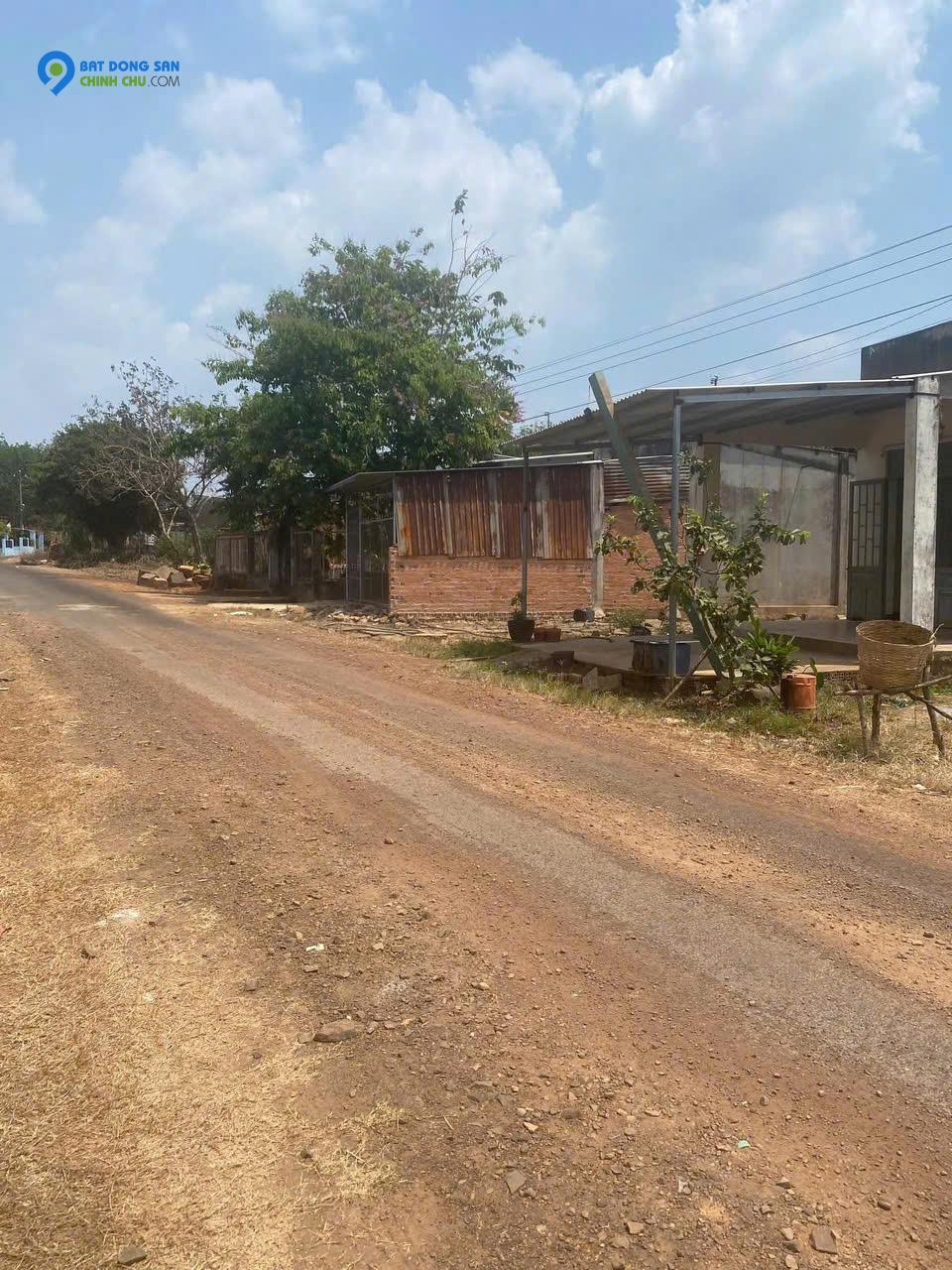 🔥 Cần bán lô đất đẹp 200m² – Vị trí trung tâm, pháp lý chuẩn!