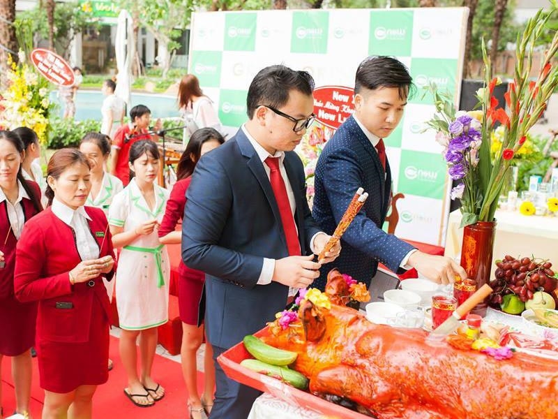 Bài văn khấn cúng khai trương cửa hàng văn phòng quán ăn