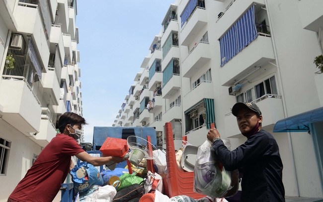 “Tâm tư” người đi thuê căn hộ: Đánh thuế, chủ nhà tăng giá, người nghèo đi thuê phải gánh gồng?